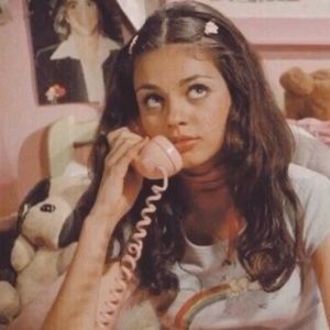 Meet your Posher, Lena